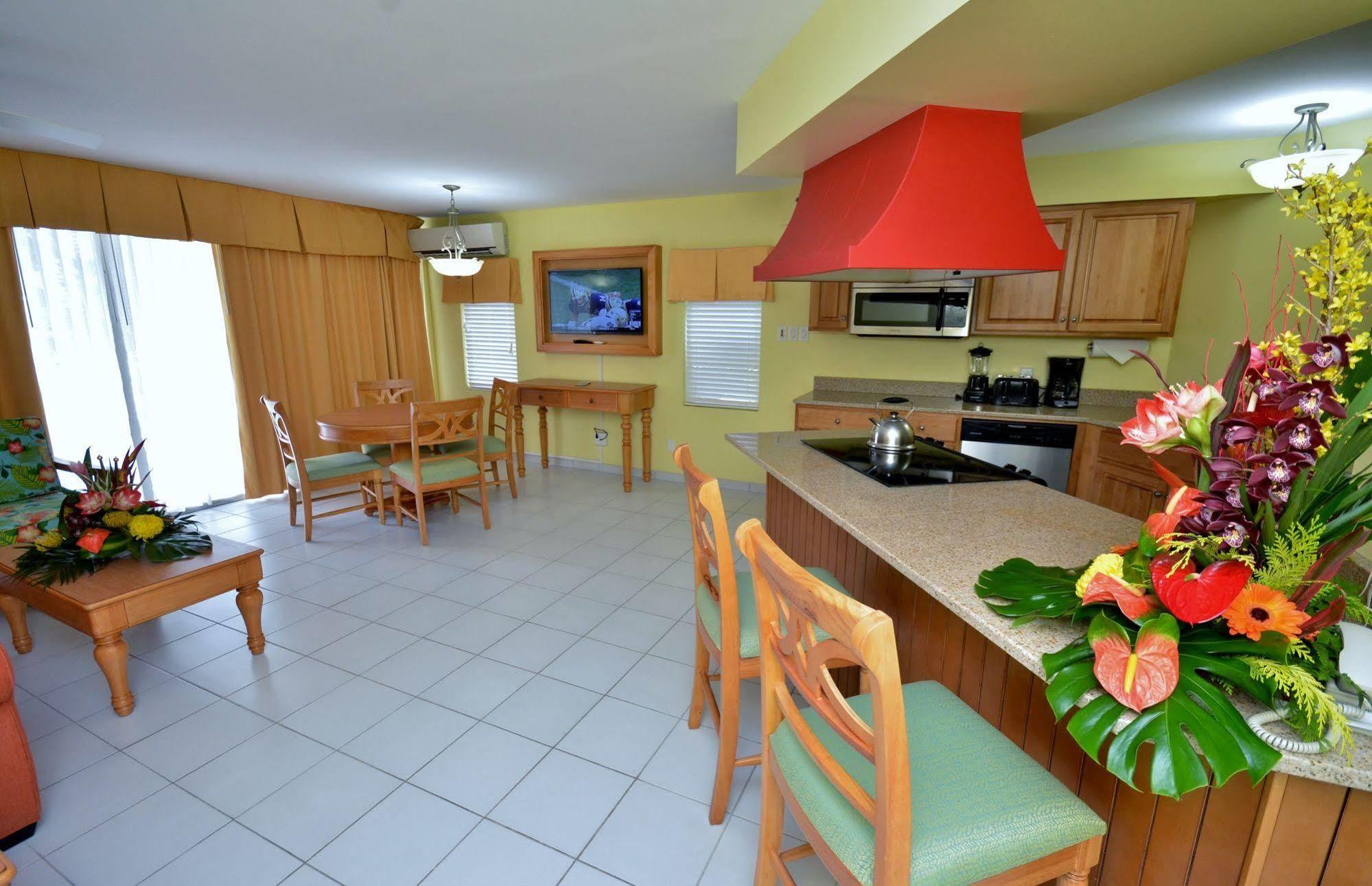 The Atrium Beach Resort And Spa, Ascend Hotel Collection Simpson Bay Exterior foto